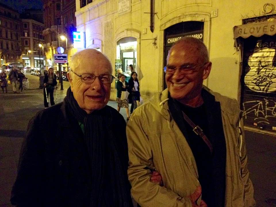 La imagen actual no tiene texto alternativo. El nombre del archivo es: andres-y-peter-brook.jpg