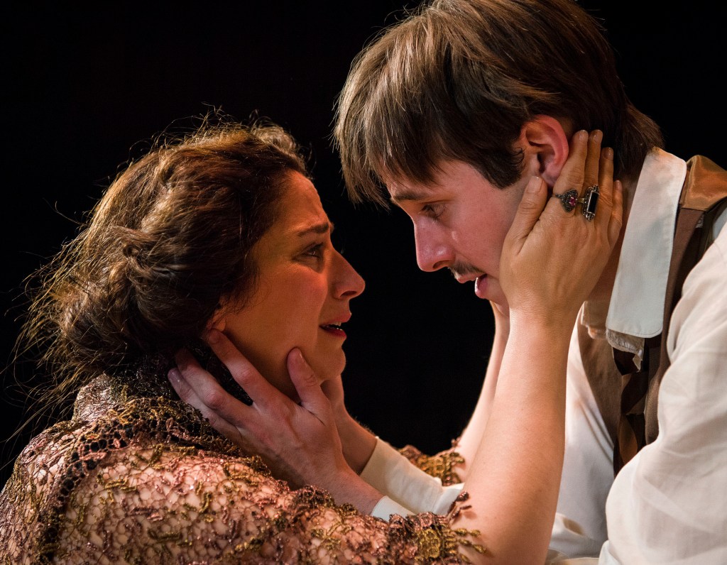 La imagen actual no tiene texto alternativo. El nombre del archivo es: muriel-2.la-gaviota-chejov-ruben-schumacher-ctba2025-foto-carlos-furman.jpg